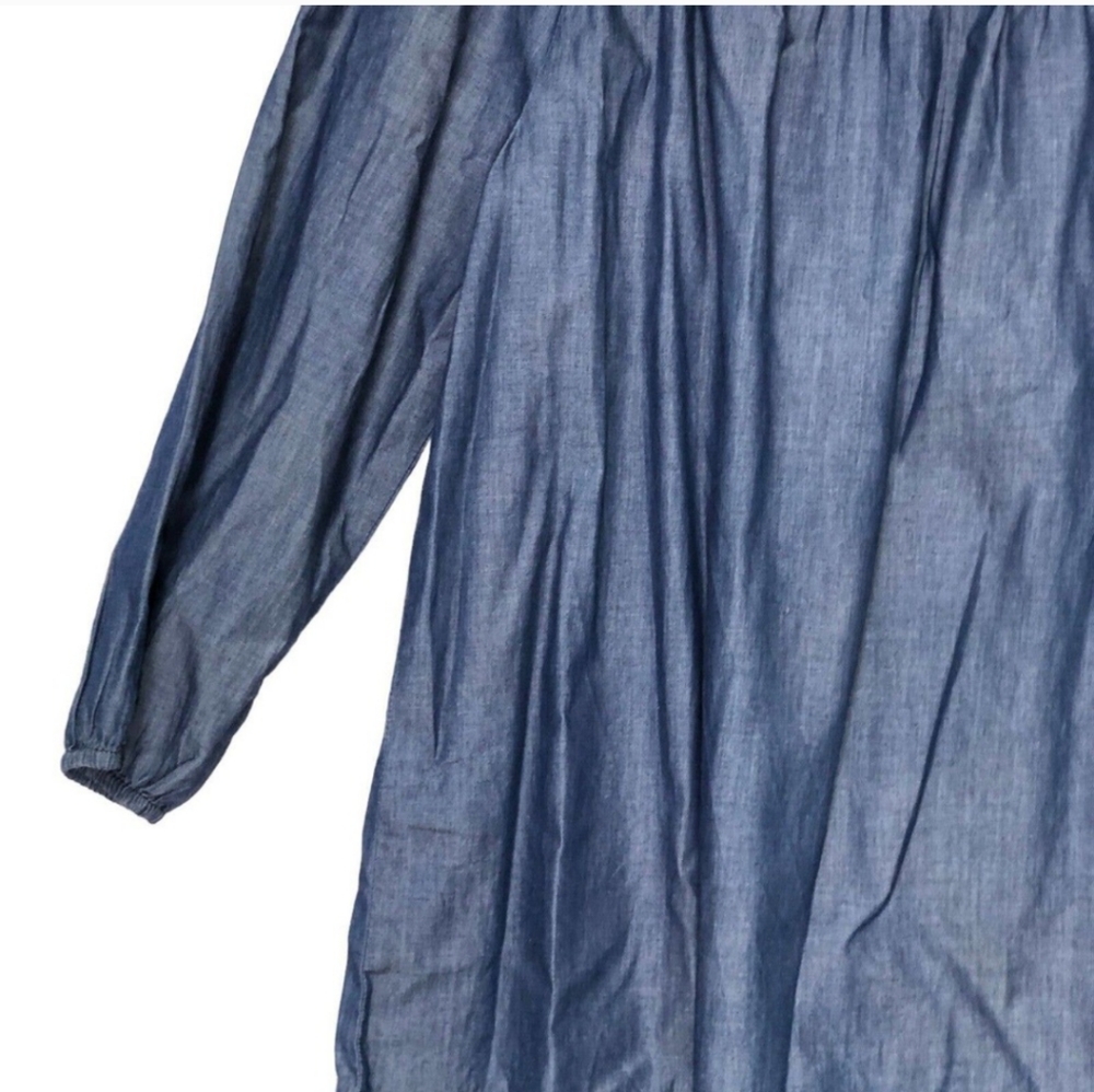 Chico's Denim Blue Smocked Top - Picture 4 of 7